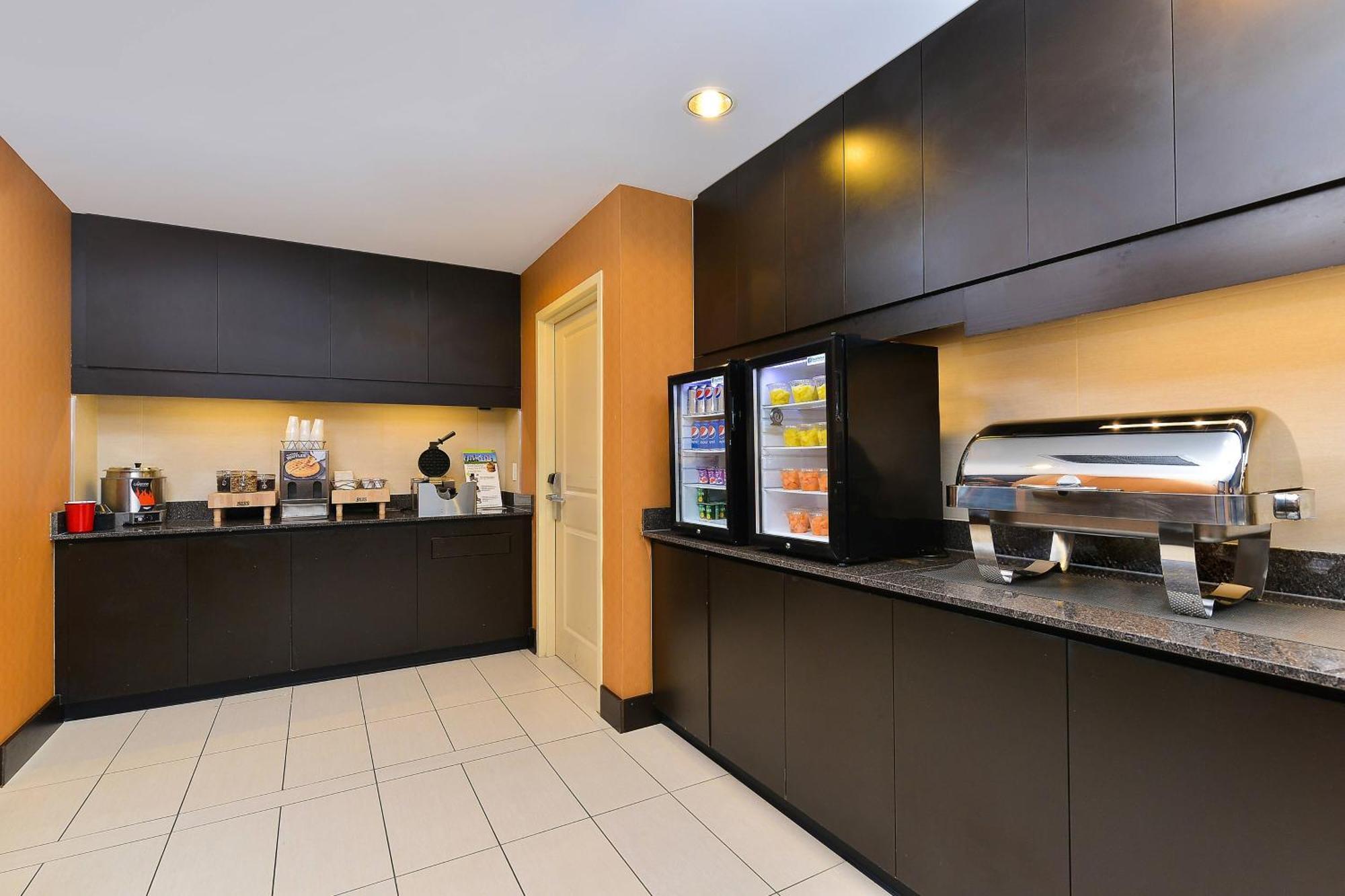 Residence Inn By Marriott Champaign Exteriér fotografie