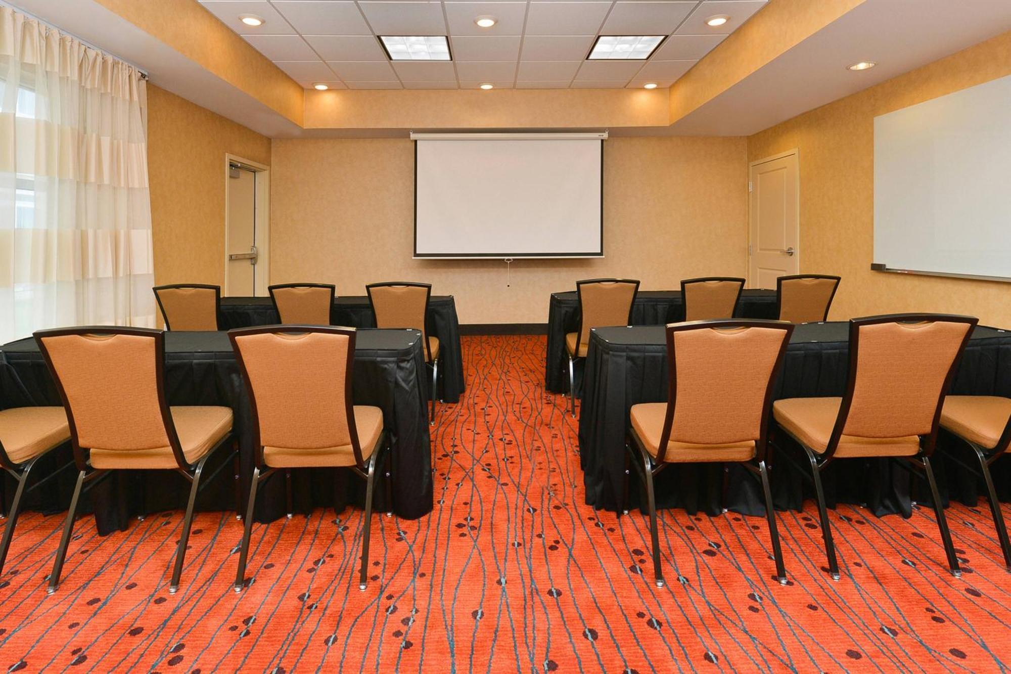 Residence Inn By Marriott Champaign Exteriér fotografie